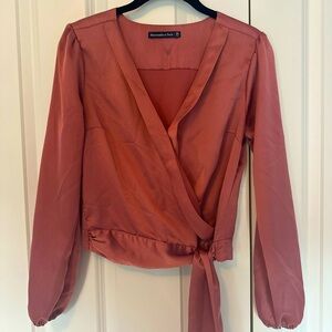 Abercrombie & Fitch Rose Pink Satin Wrap Cropped Blouse - XS